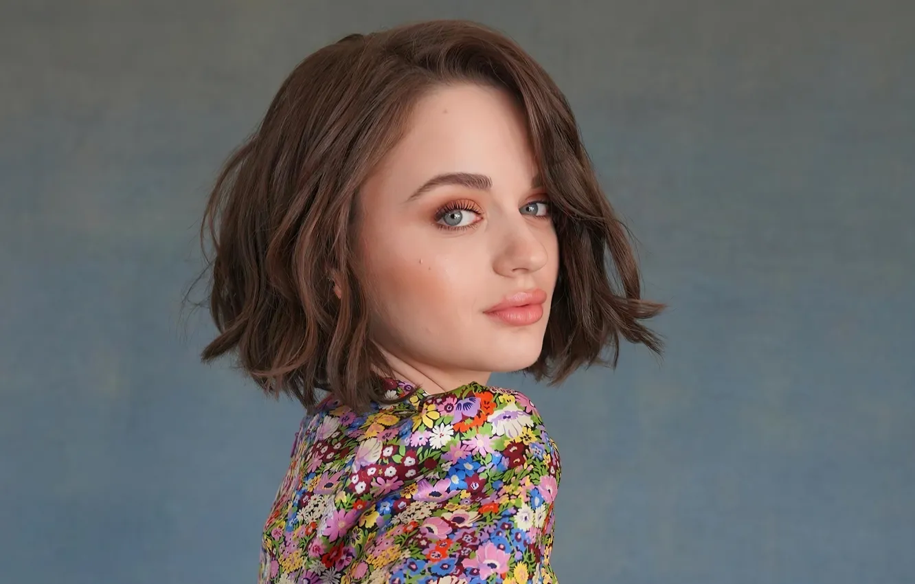 Фото обои взгляд, поза, макияж, актриса, певица, Joey King, Джоуи Кинг