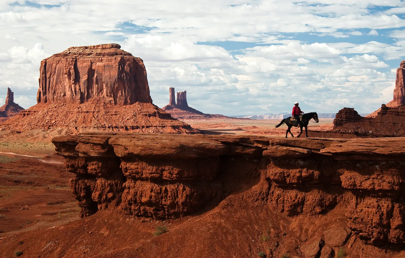 Фото обои небо, облака, скалы, лошадь, Аризона, Юта, ковбой, индеец