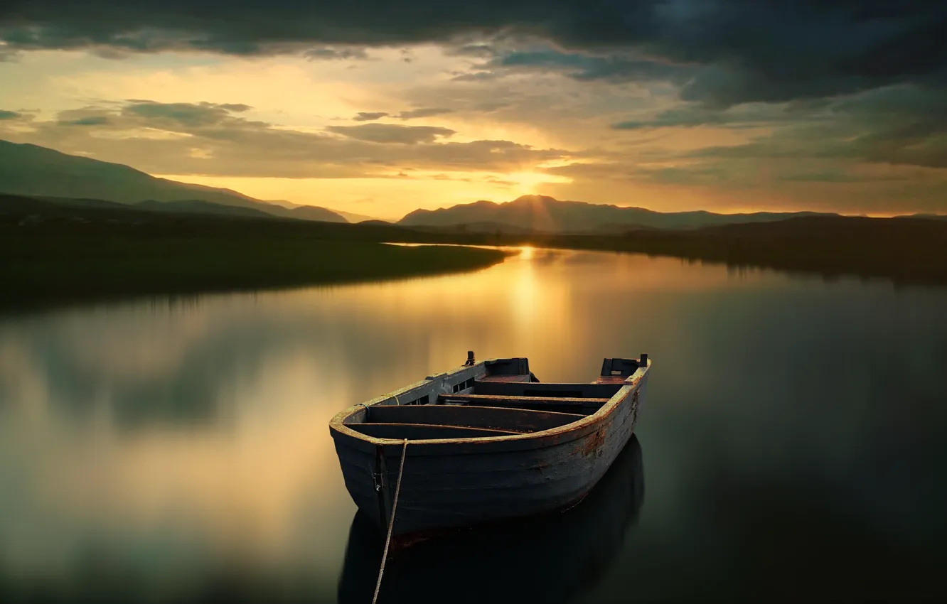 Фото обои закат, горы, озеро, лодка, вечер, Antonio Amati
