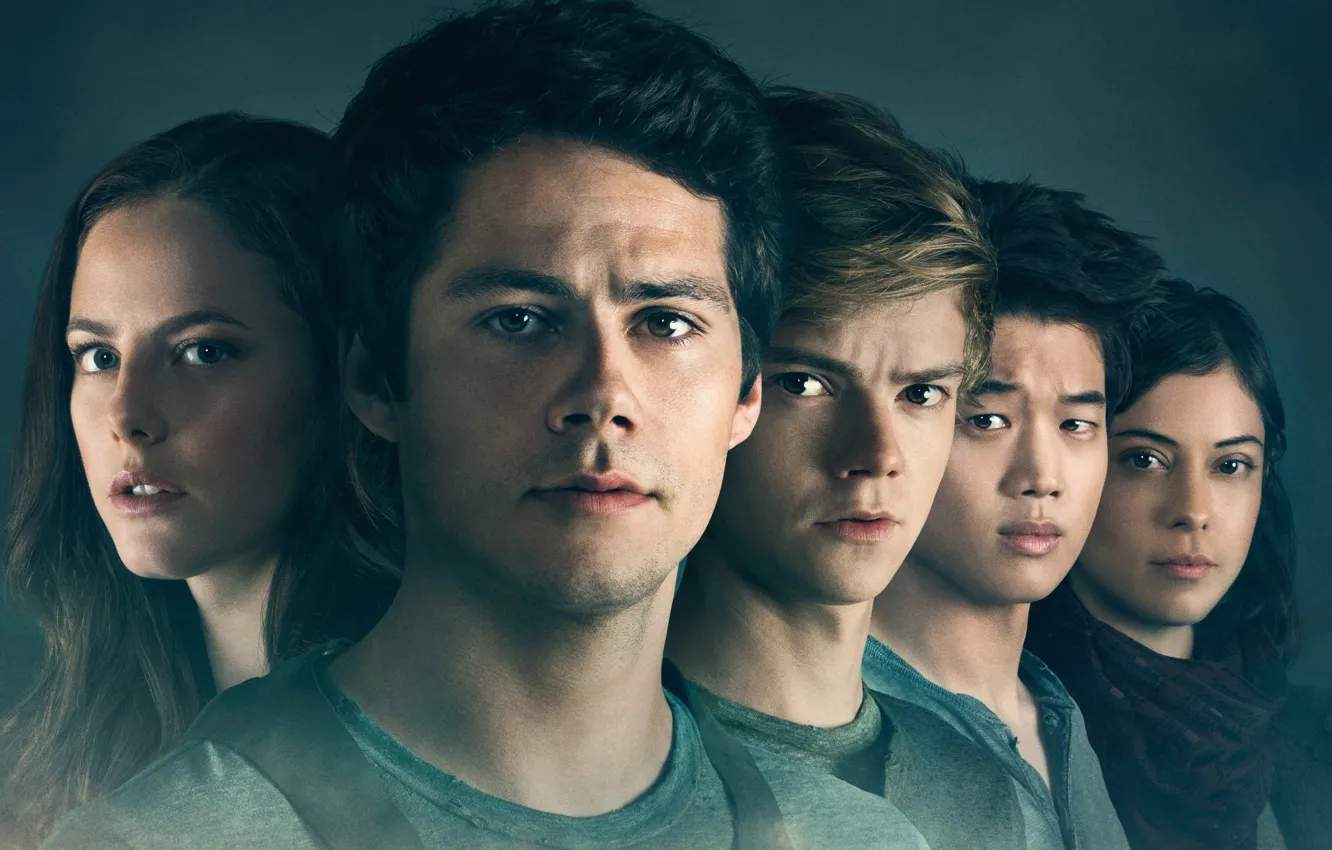 Фото обои фантастика, постер, персонажи, Кая Скоделарио, Kaya Scodelario, Dylan O'Brien, Thomas Sangster, Дилан О’Брайен