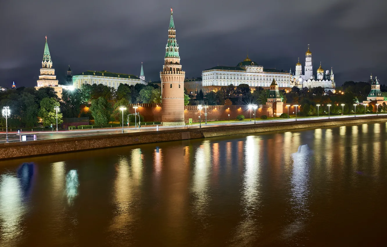 Фото обои река, Москва, Кремль, Россия, ночной город, набережная, Москва-река