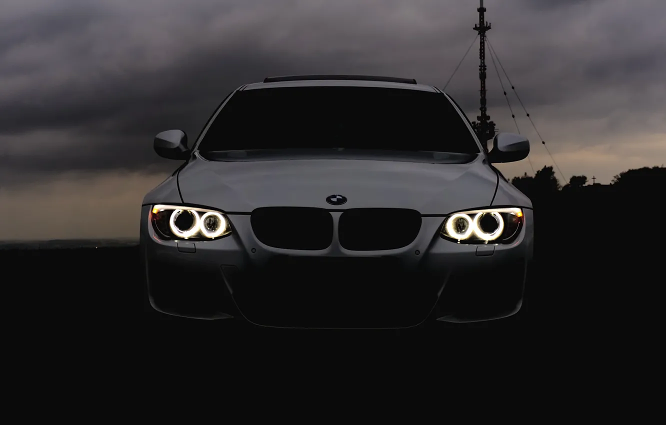 Фото обои авто, BMW, E90, передние фары, облачный