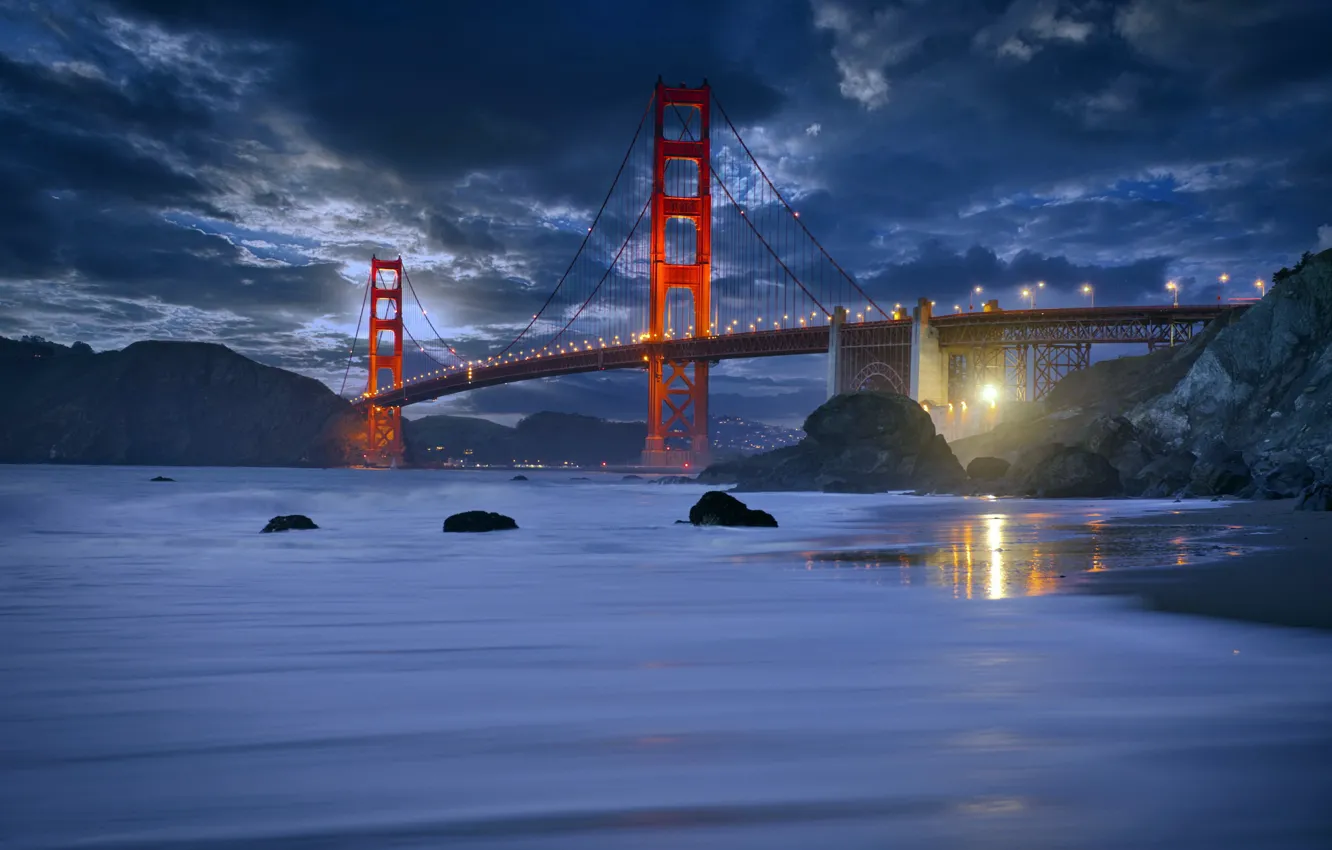 Фото обои San Francisco, Marshall Beach, Rush Waves, golden gate bride