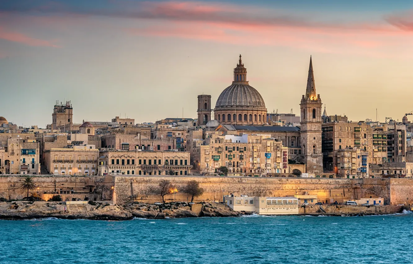 Фото обои море, здания, вечер, Мальта, Валетта