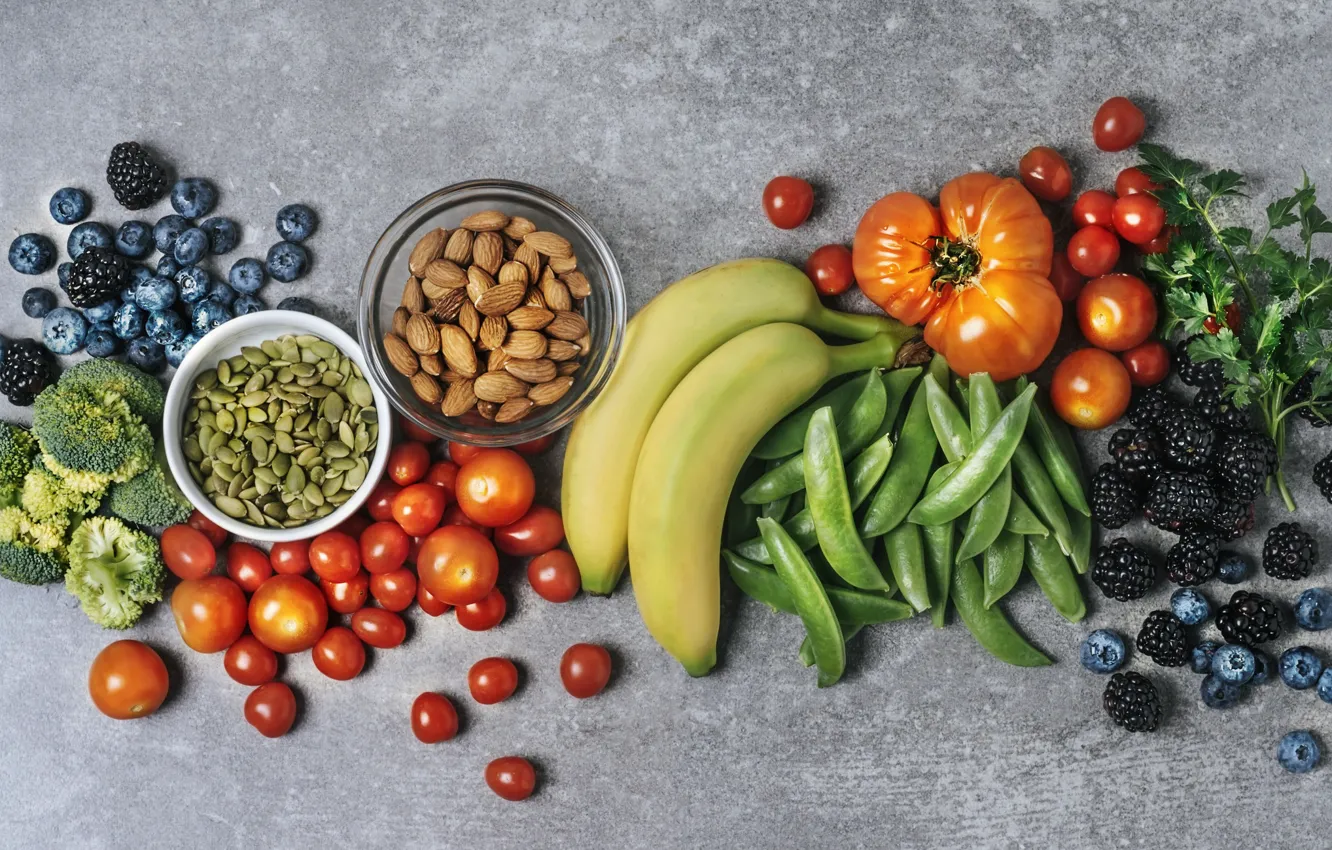Фото обои banana, fruits, table, tomatoes, seeds