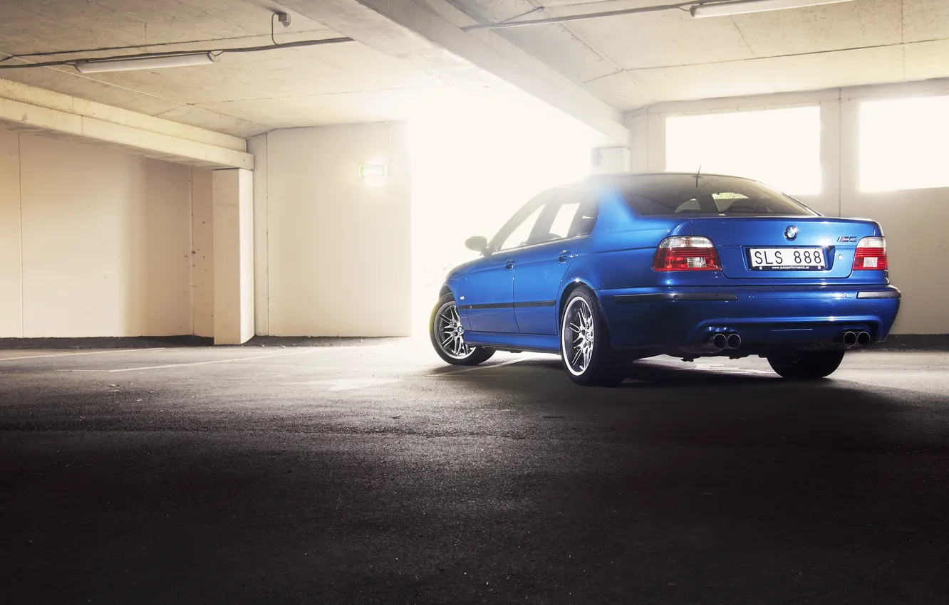 Фото обои BMW, E39, Lemans blue