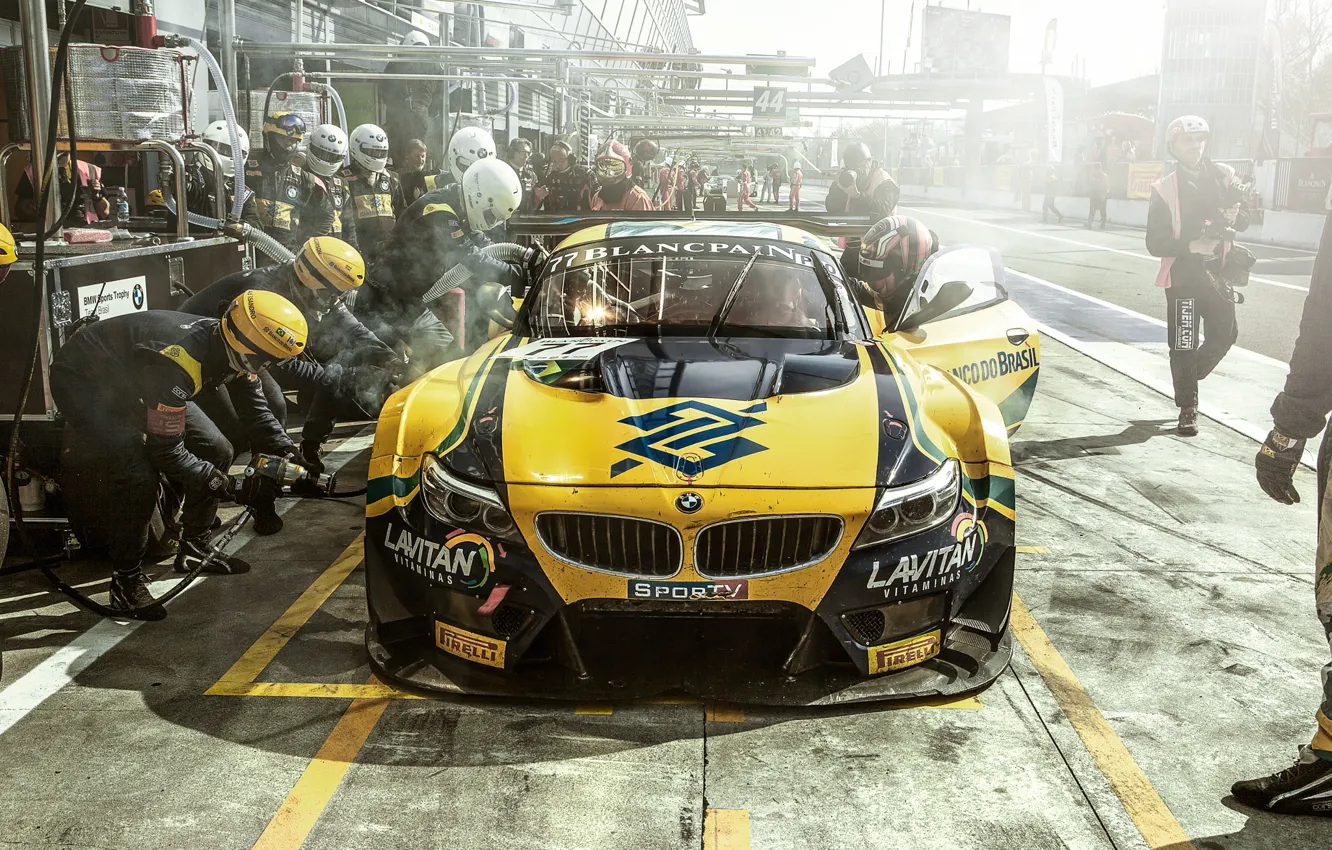 Фото обои BMW, Monza, Blancpain GT Series, Pit Lane, Team Brasil​