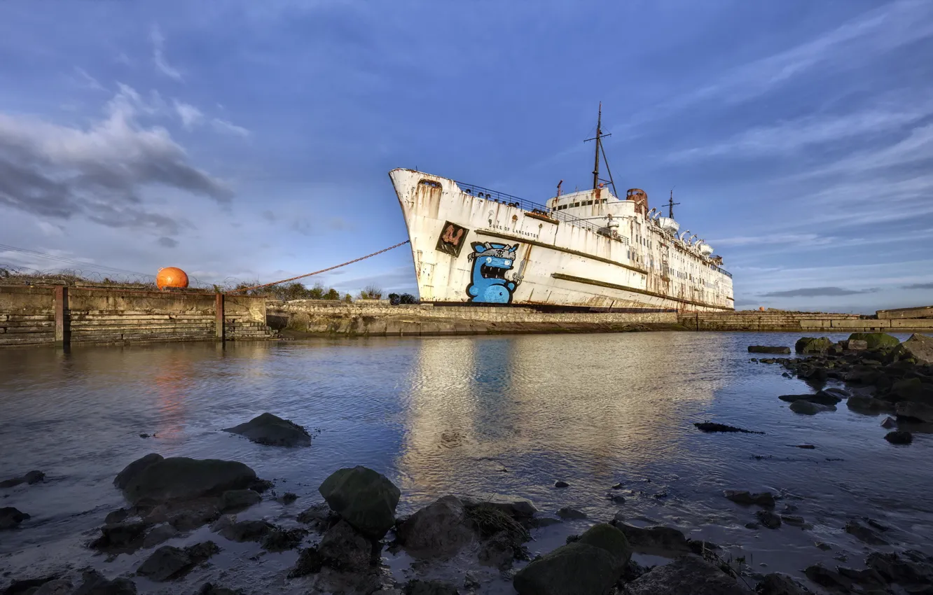 Фото обои море, корабль, причал