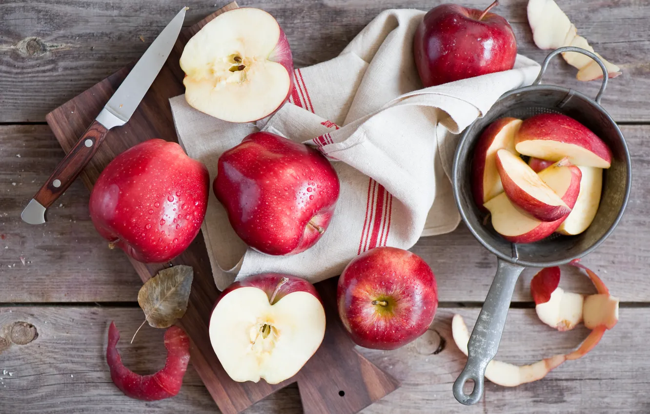 Фото обои яблоки, полотенце, нож, дольки