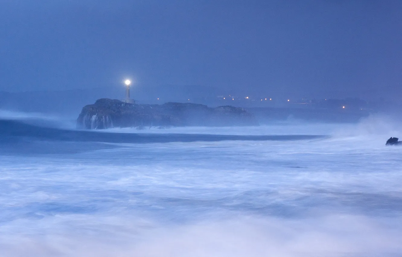 Фото обои море, небо, пейзаж, туман, маяк