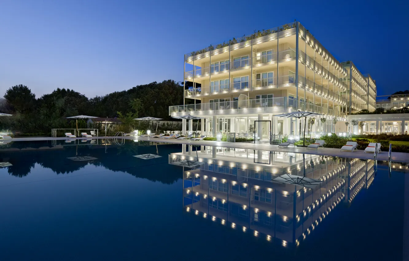 Фото обои вечер, бассейн, отель, Lido di Camaiore, Hotel Versilia