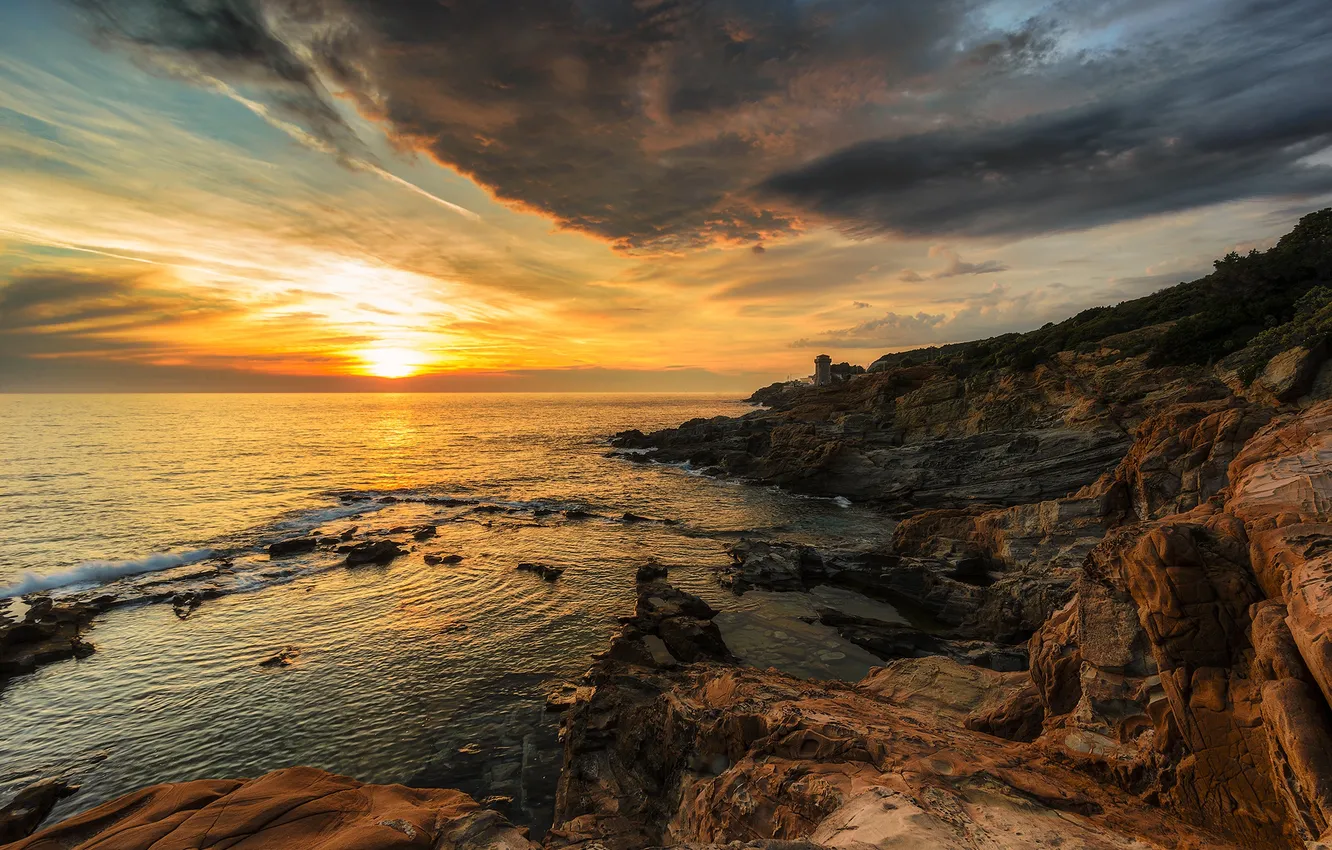 Фото обои море, закат, камни, скалы, побережье, Италия