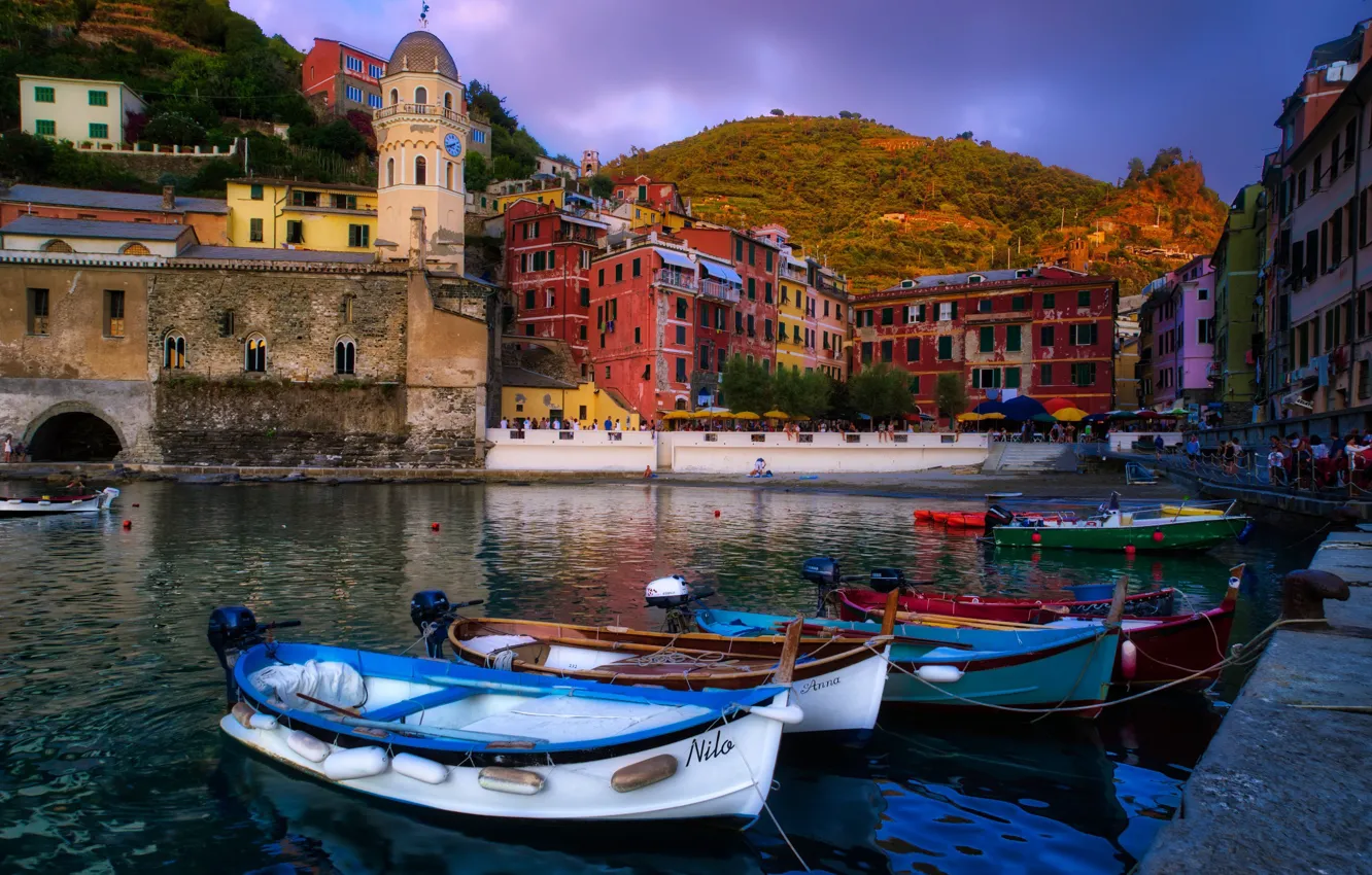 Фото обои здания, дома, лодки, причал, Италия, набережная, Italy, Лигурийское море