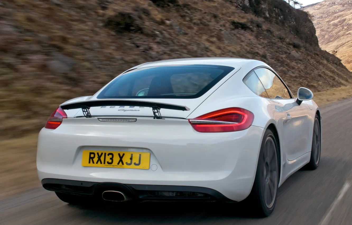 Фото обои белый, Porsche, Cayman, автомобиль, вид сзади, speed