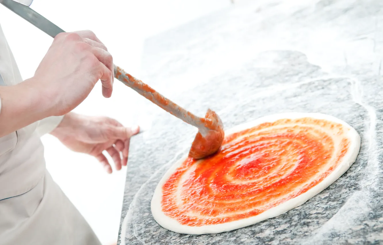Фото обои pizza, cook, tomato, dough