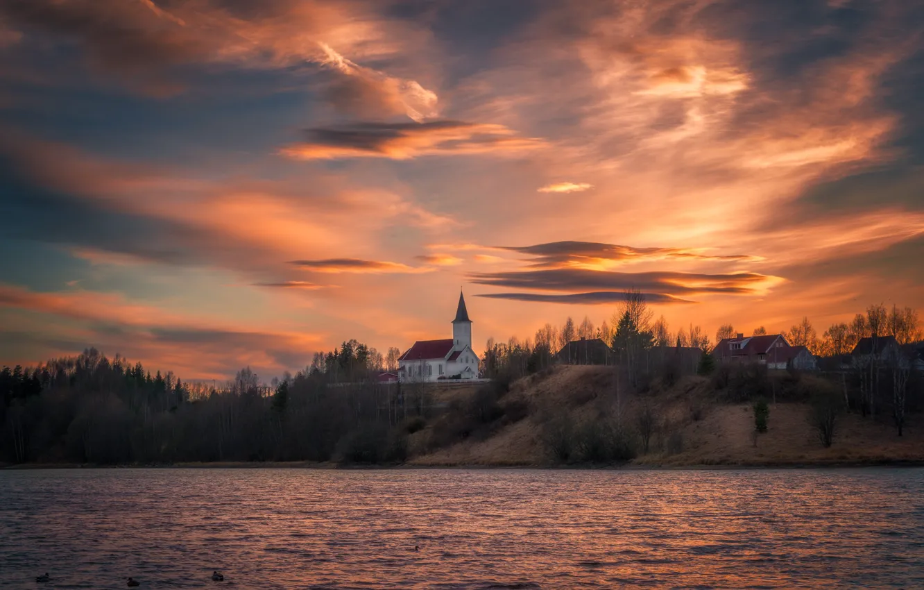 Фото обои небо, река, дома, вечер, Норвегия, Norway, Ole Henrik Skjelstad
