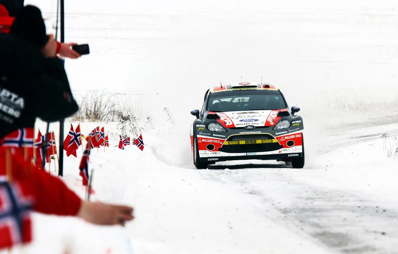 Фото обои Ford, Зима, Авто, Снег, Спорт, Гонка, День, WRC