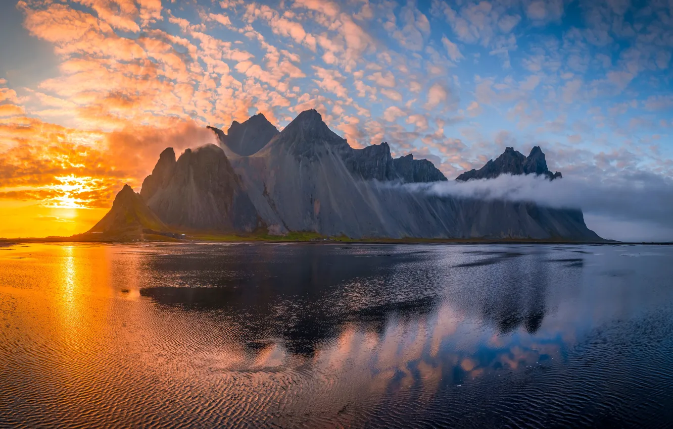 Фото обои море, пейзаж, закат, горы, скала, Исландия, Vestrahorn