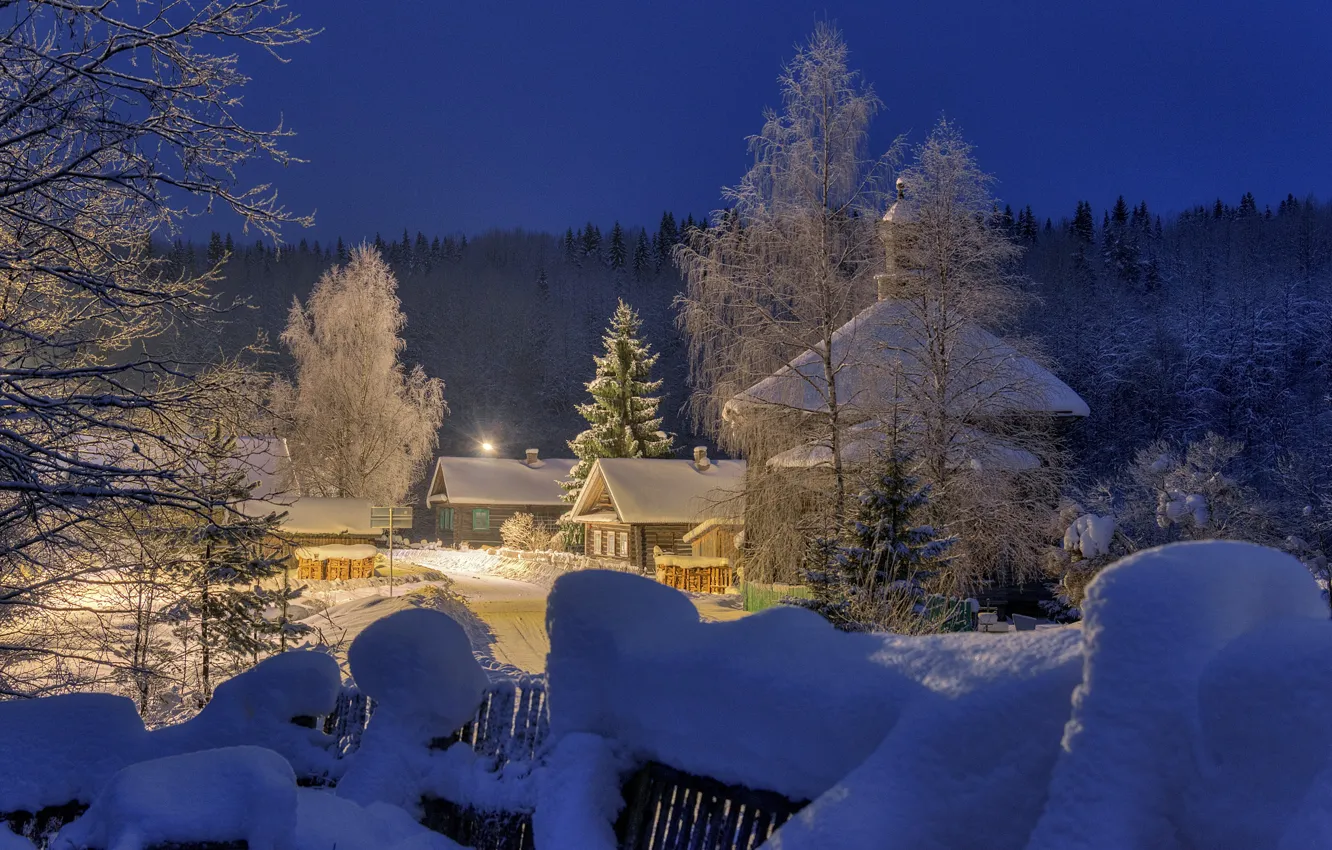 Фото обои зима, дорога, лес, снег, деревья, пейзаж, природа, забор