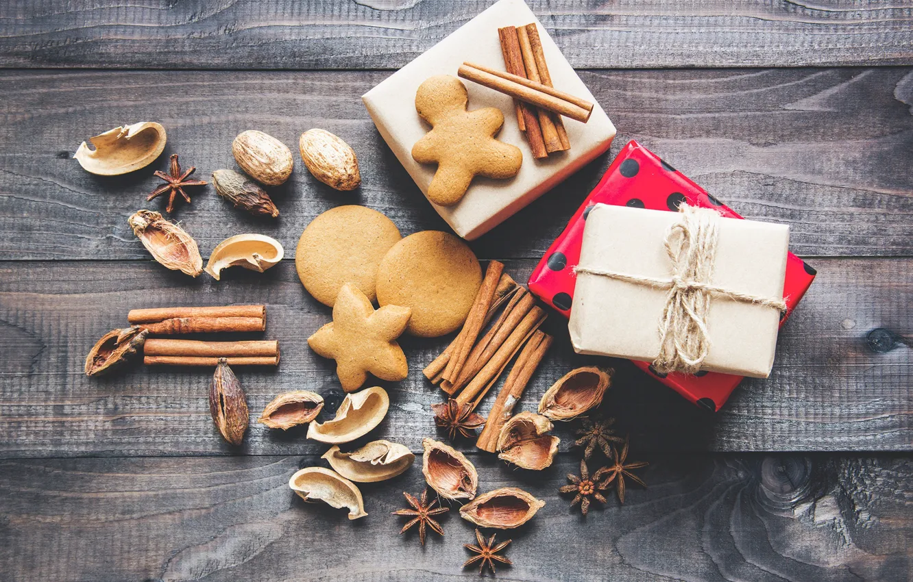 Фото обои новый год, печенье, подарки, орехи, корица, выпечка