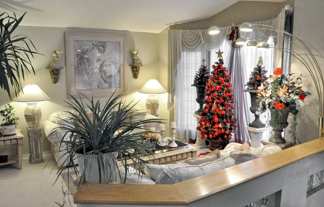 Фото обои диван, праздник, лампа, елка, картина, Новый Год, Рождество, ваза
