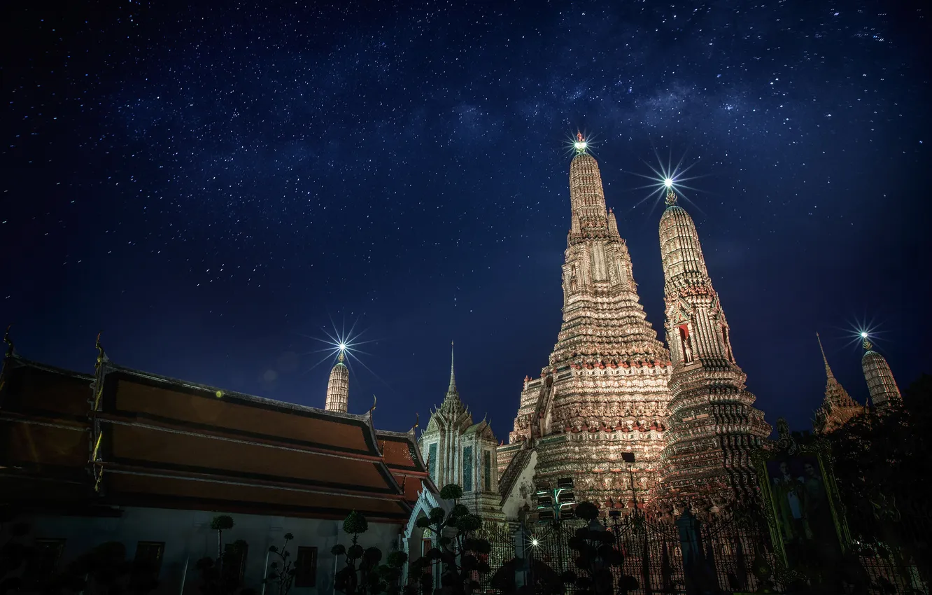 Фото обои небо, храм, Arun Temple