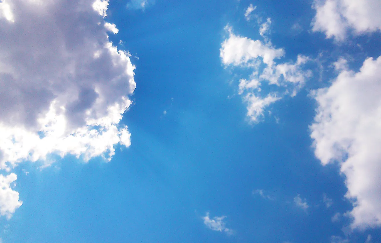 Фото обои небо, облака, лучи, тучи, синева, sky, clouds