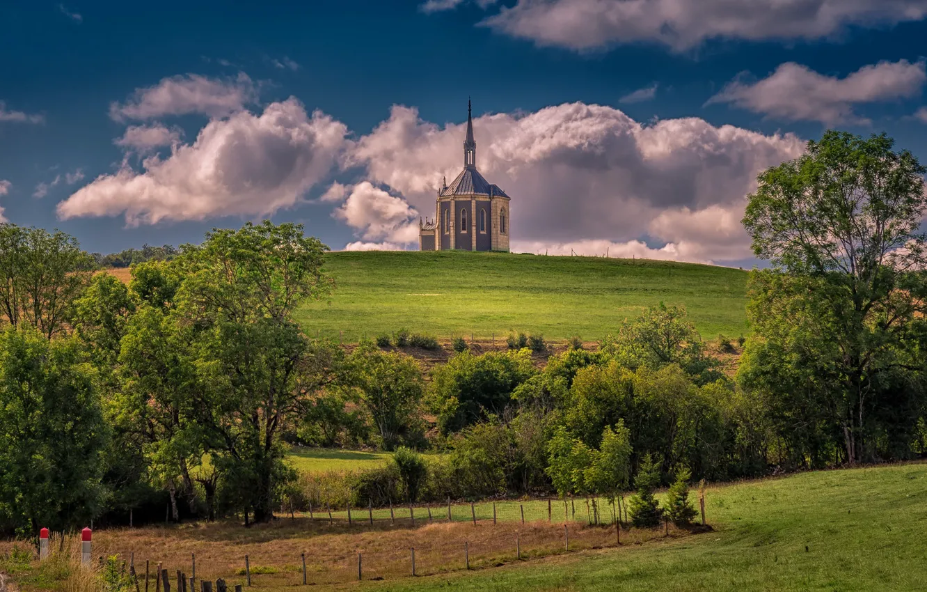Фото обои Франция, холм, церковь, Doubs