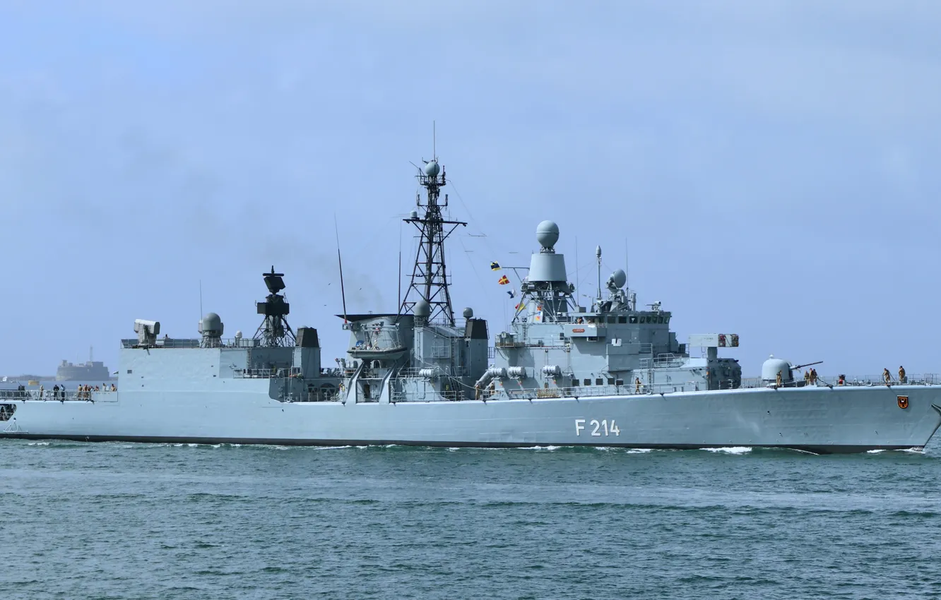 Фото обои корвет, ВМС Германии, FGS Lübeck