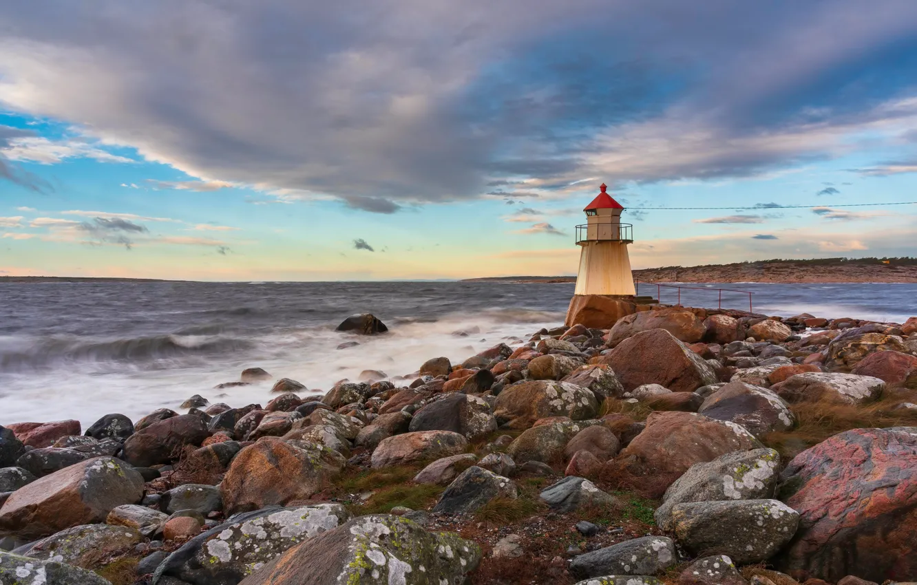 Фото обои камни, побережье, маяк, Норвегия