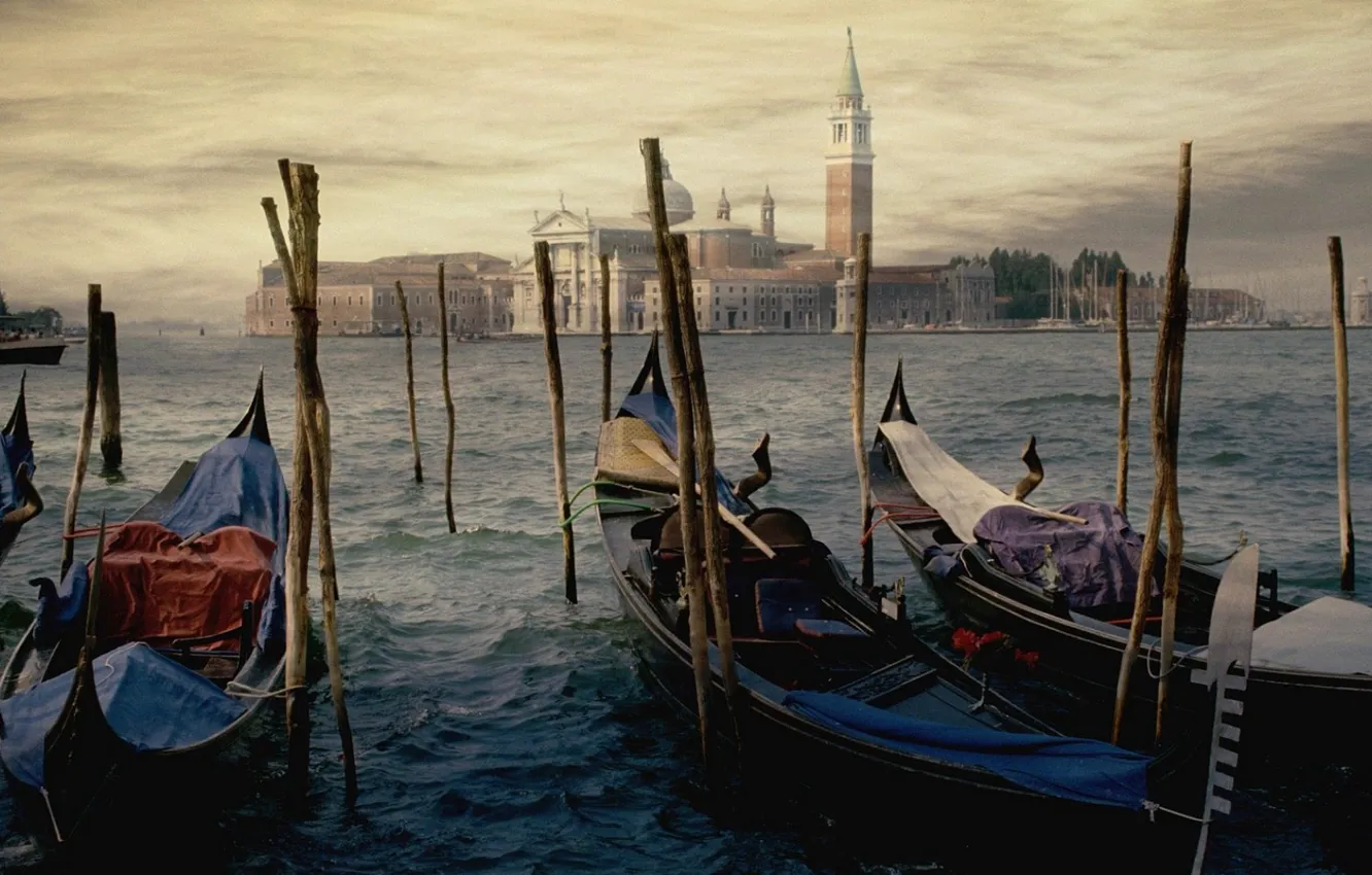 Фото обои вода, город, берег, рисунок, здания, картина, причал, Венеция