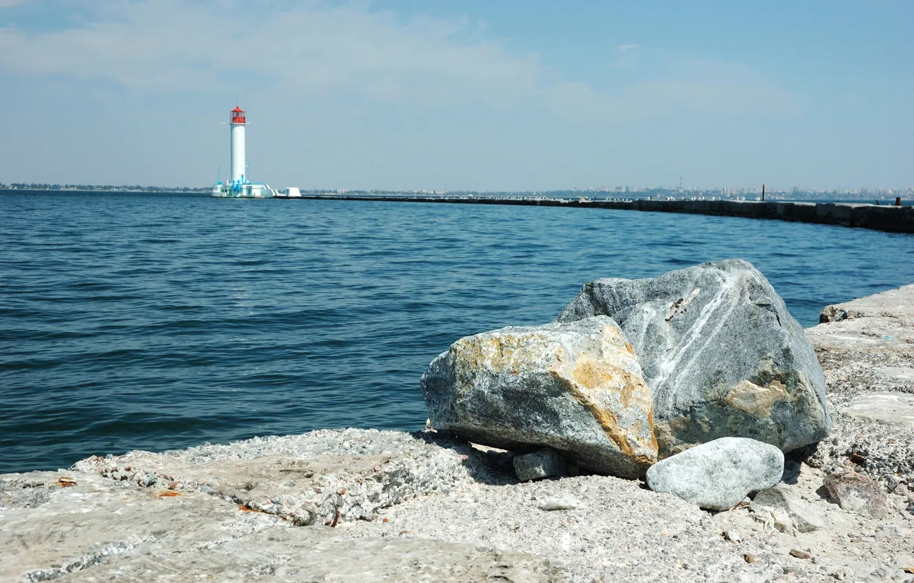 Фото обои море, камни, побережье, маяк, Украина, Одесса