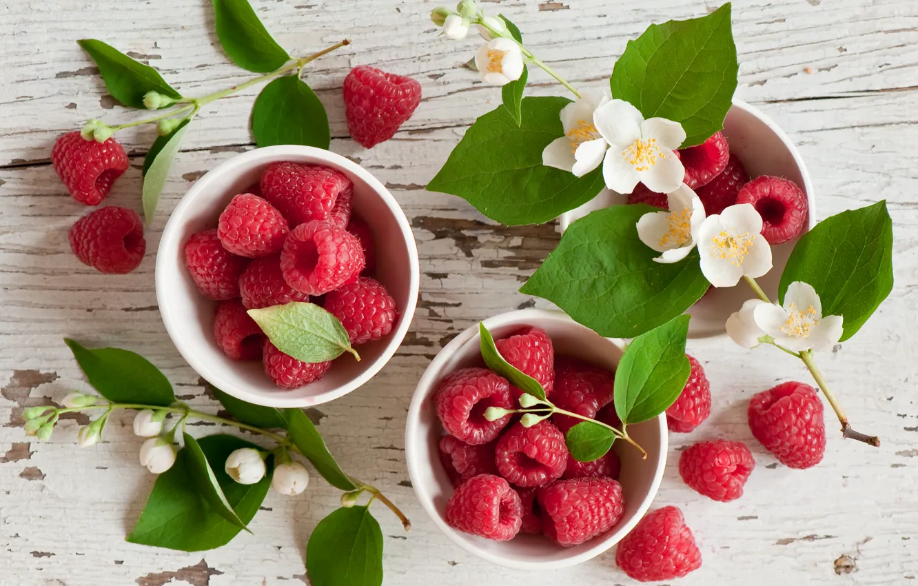 Фото обои ягоды, малина, жасмин