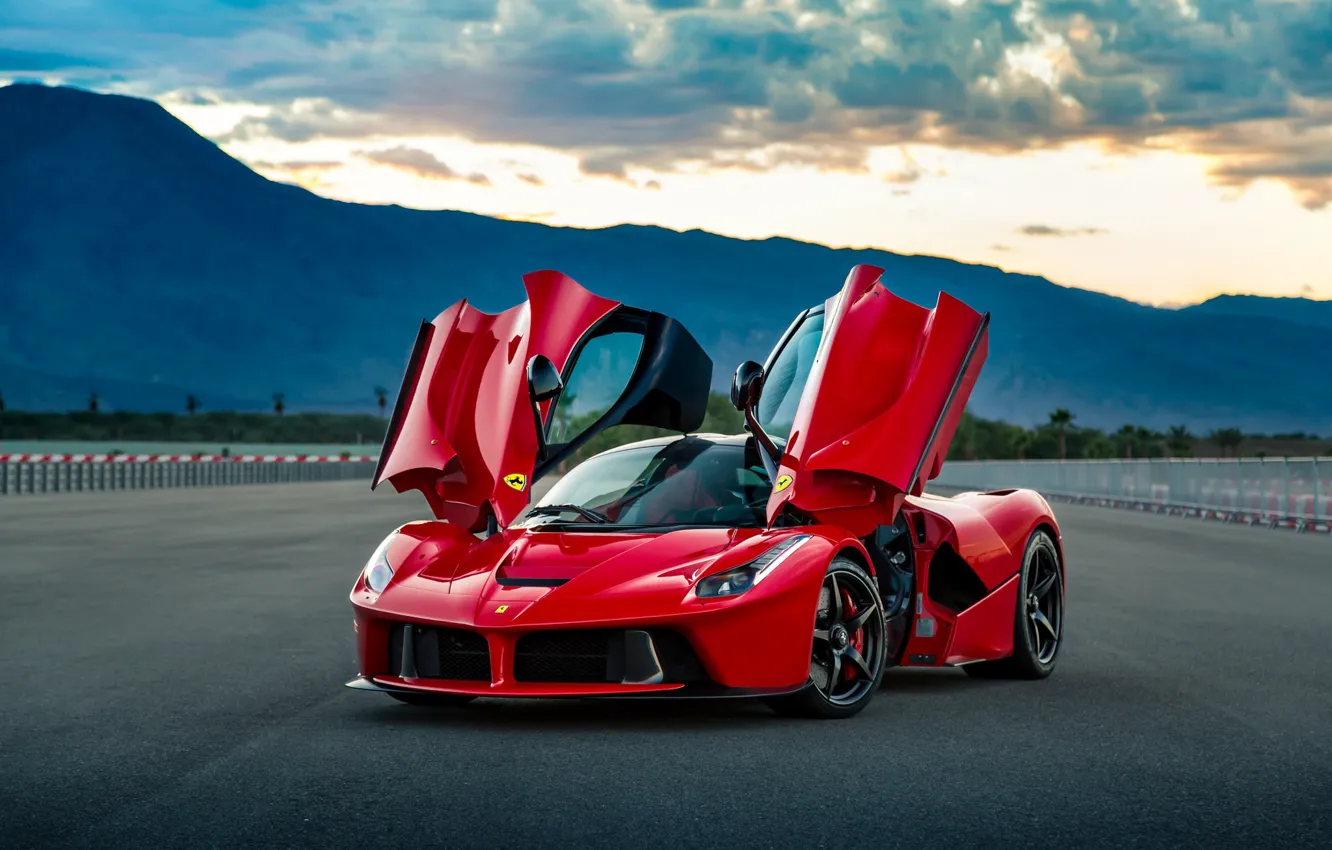 Картинки ferrari laferrari