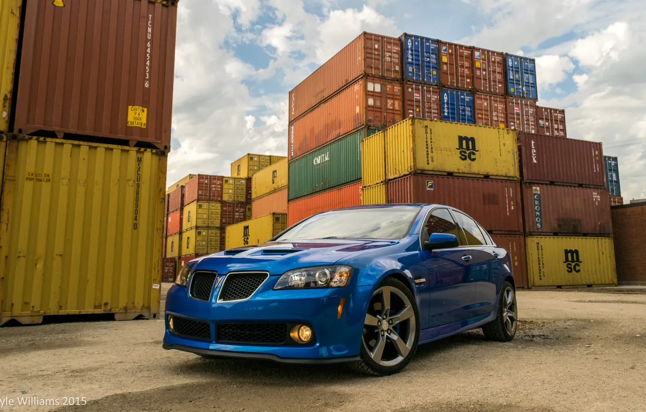 Фото обои Pontiac, containers