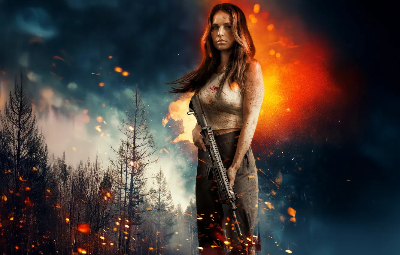 Фото обои лес, взгляд, оружие, фигура, 2025, Эмили Алатало, HUNTING GROUNDS, Emily Alatalo