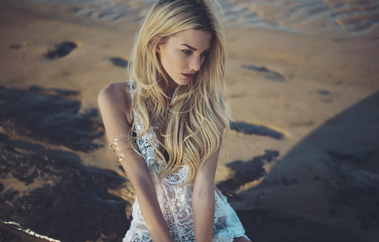 Фото обои песок, пляж, девушка, берег, модель, блондинка, sea, sun