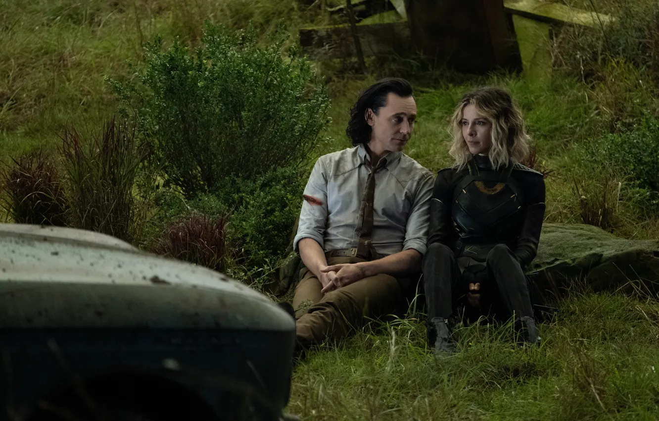 Фото обои Loki, Tom Hiddleston, Marvel Studios, Sylvie, Sophia Di Martino