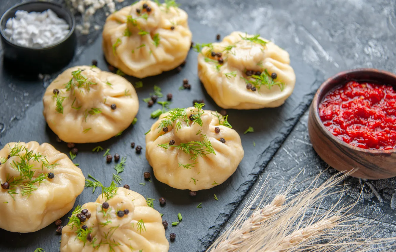 Фото обои little, tomato, garlic, sauce, dumplings, raw