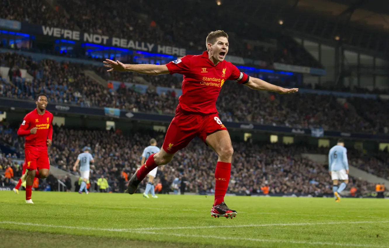 Фото обои Англия, Футбол, Premier League, Ливерпуль, Liverpool, Steven Gerrard, Стивен Джеррард, Barclays