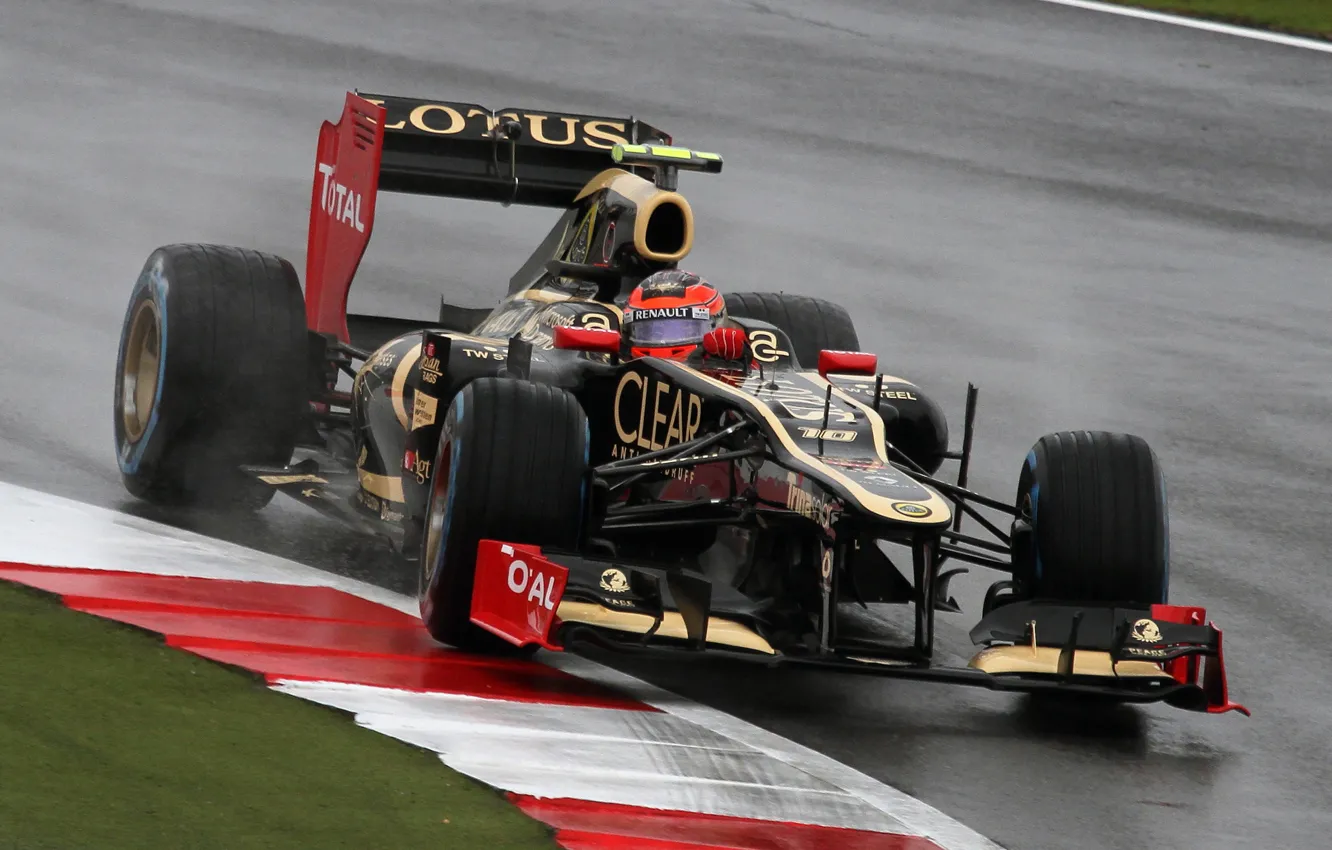 Фото обои Silverstone, Romain Grosjean, Lotus Renault 2