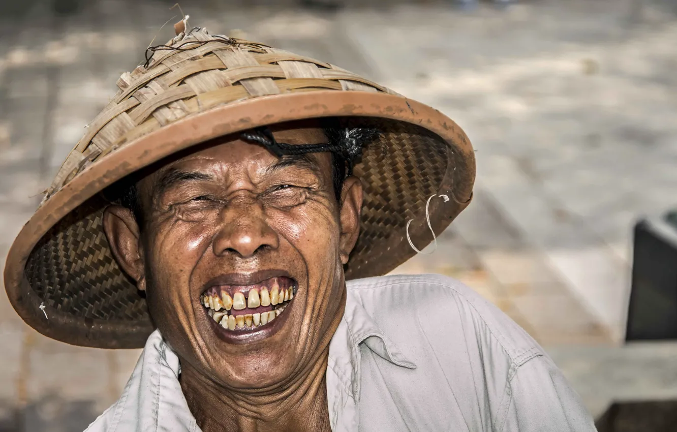 Фото обои smile, man, Portrait, Indonesia