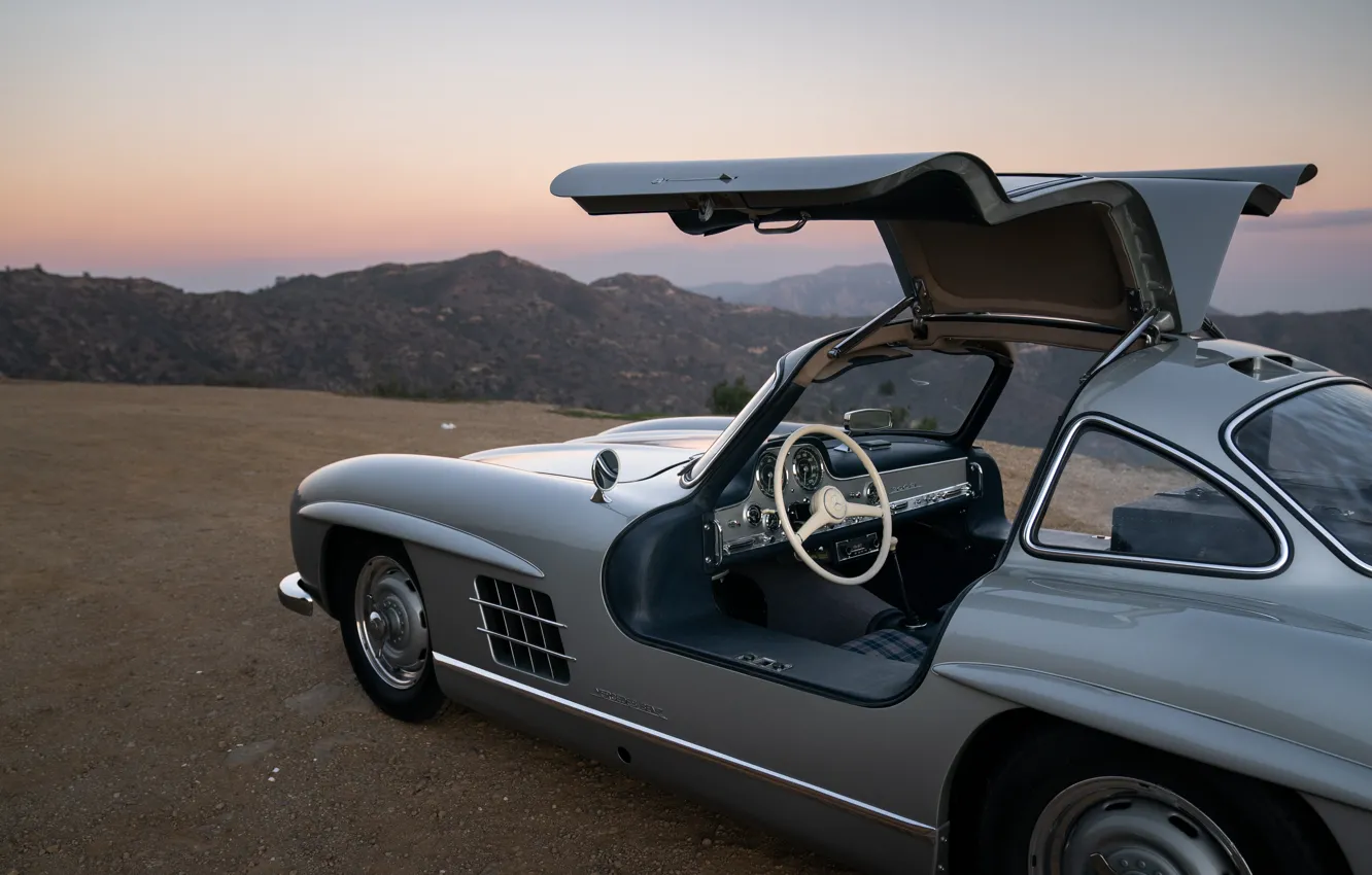 Фото обои Mercedes-Benz, close-up, 300SL, Mercedes-Benz 300 SL, Gullwing, doors, car interior