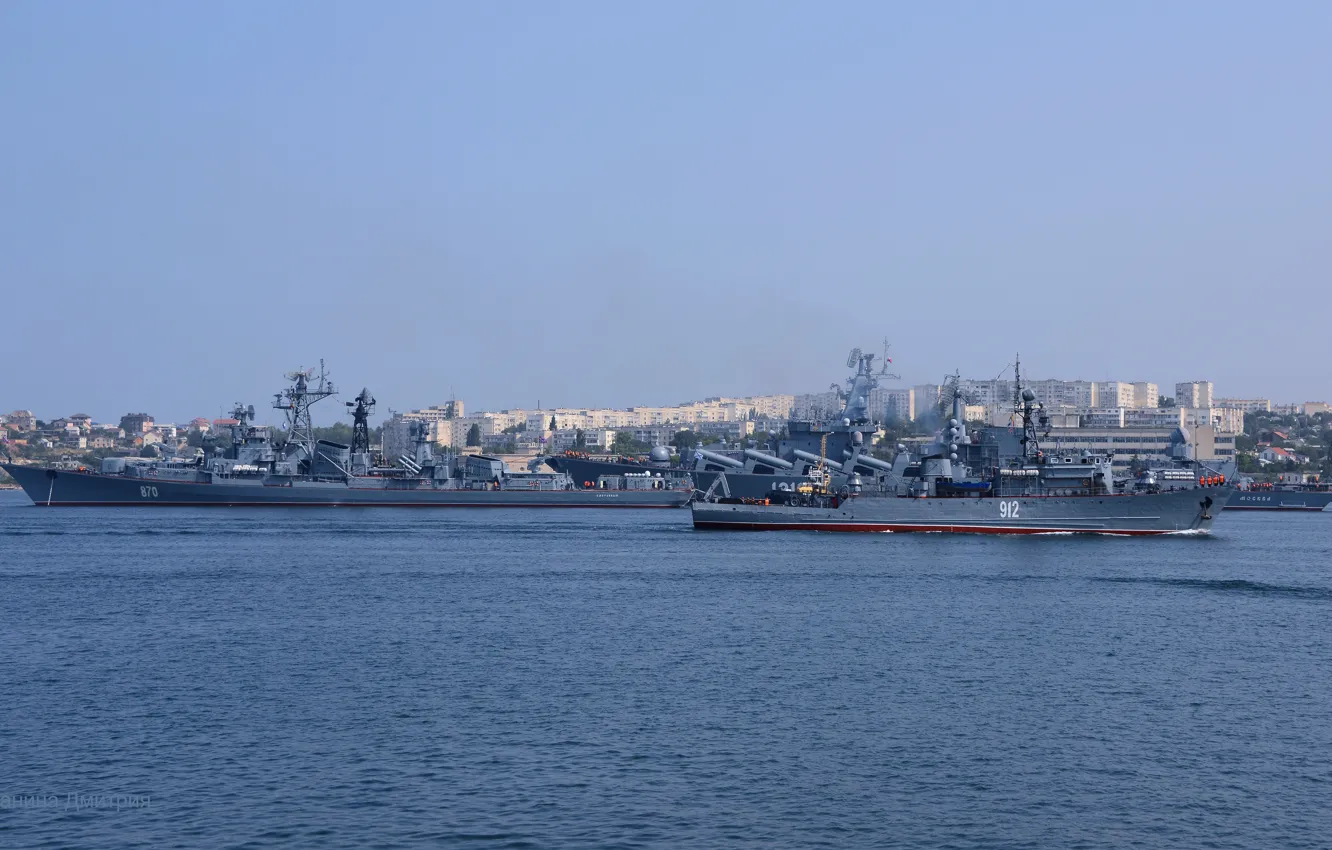 Фото обои ВМФ, боевые корабли, Черноморский Флот, "Сметливый", "Москва", "Турбинист"