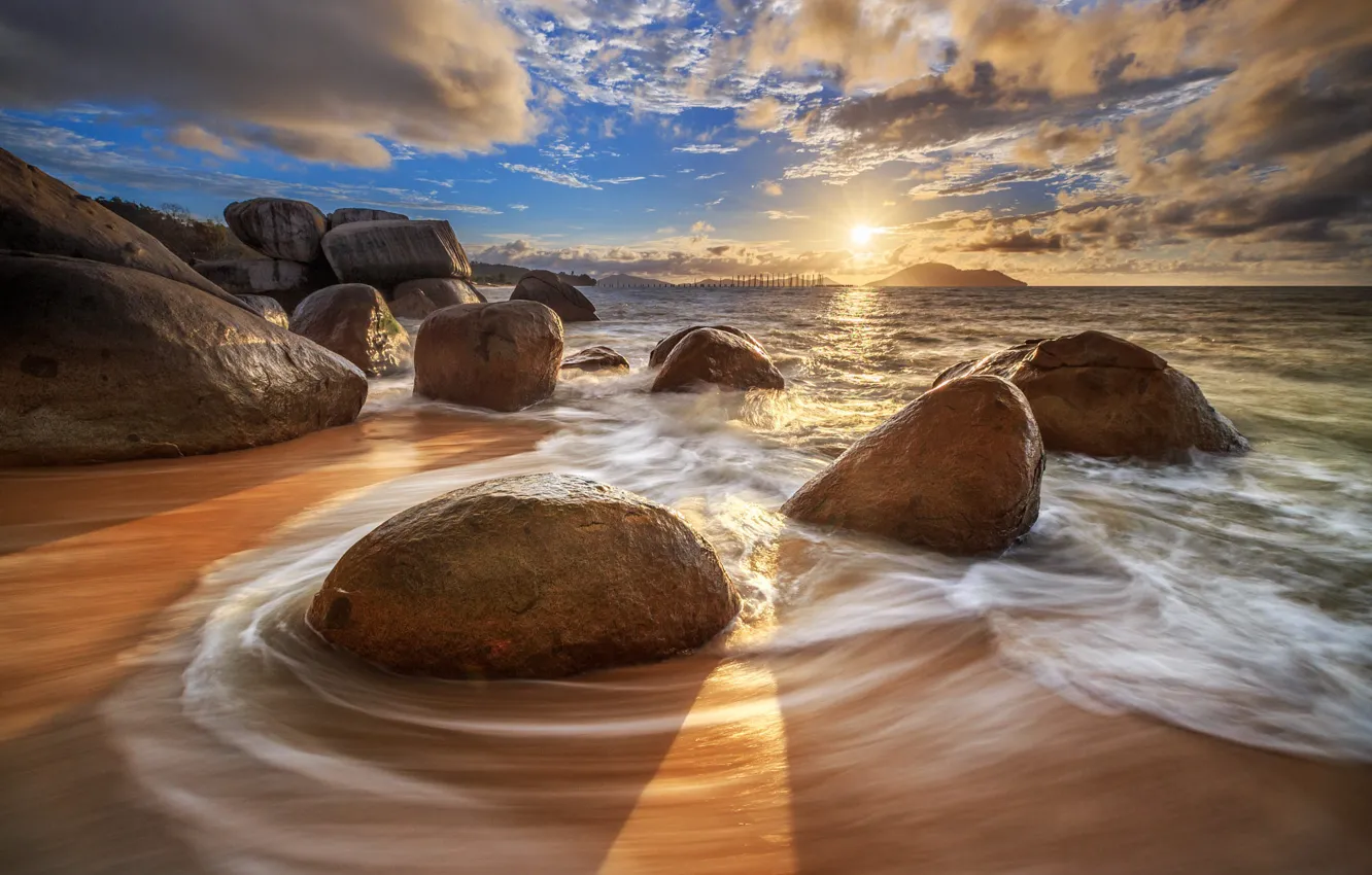 Фото обои море, небо, камни, рассвет, Bobby Bong