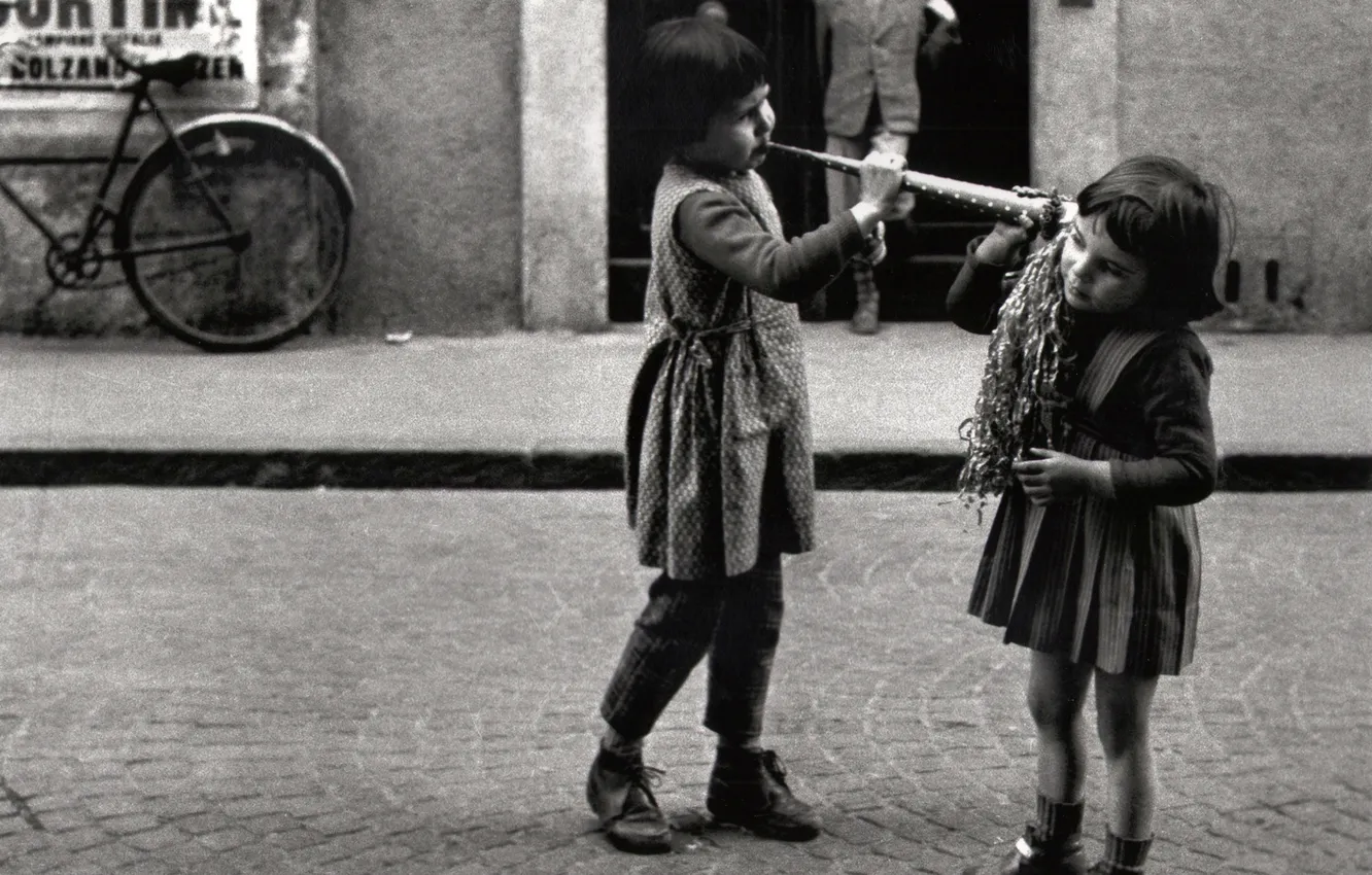 Фото обои дети, чёрно-белое, ретро фотография, Nino Migliori, 1950 год