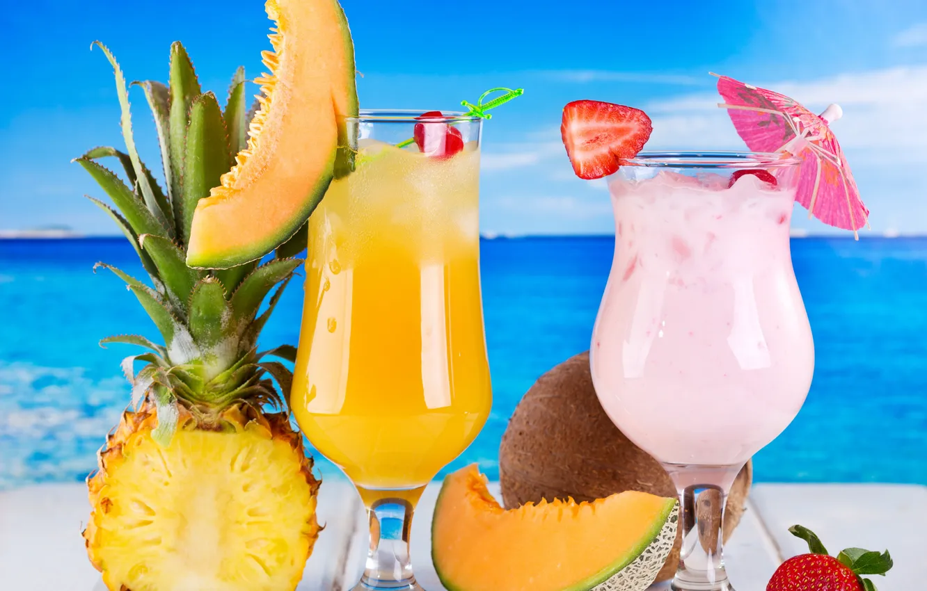 Фото обои море, клубника, коктейль, фрукты, ананас, fresh, drink, cocktail