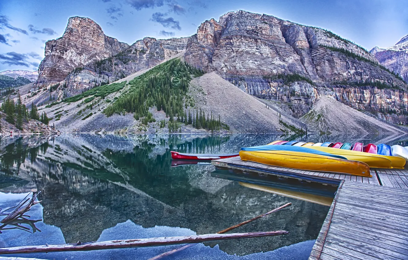 Фото обои деревья, горы, озеро, лодка, причал, Канада, Альберта, каноэ