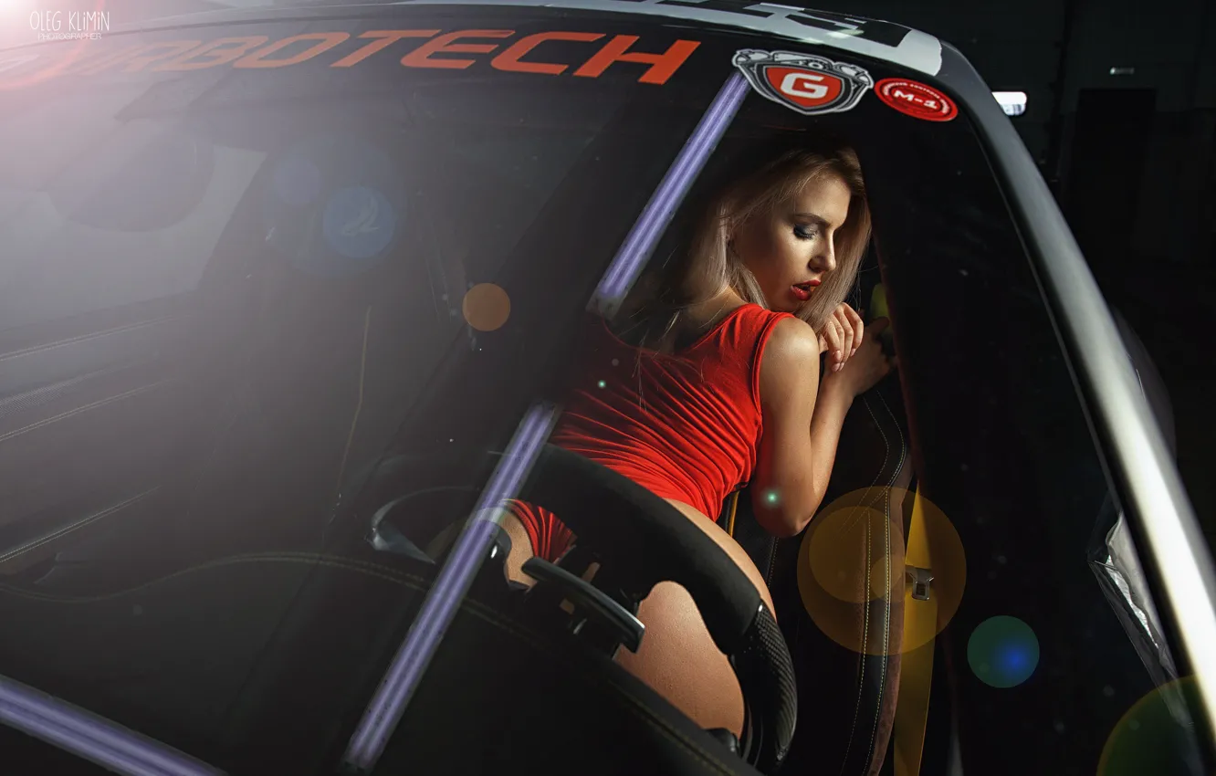 Фото обои машина, попа, девушка, поза, Oleg Klimin, Екатерина Перцева
