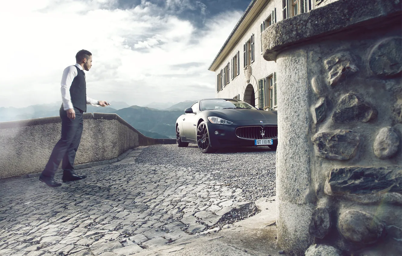 Фото обои Maserati, GranTurismo, Black, Supercars, Man, People, Photoshot